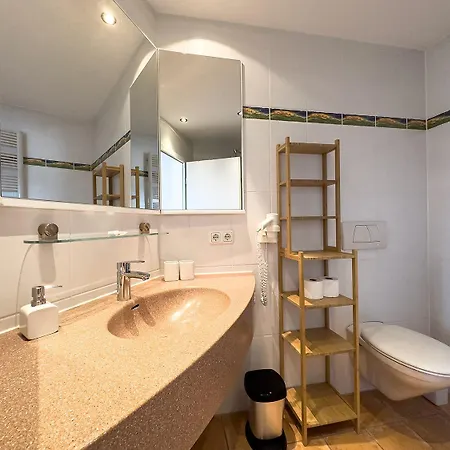 Allgaeutime Mit Schwimmbad Und Sauna Apartment
