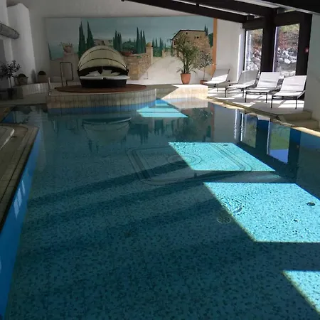 Allgaeutime Mit Schwimmbad & Sauna Inkl Daire