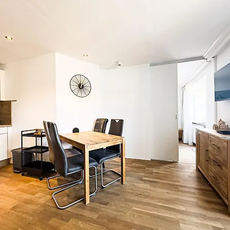 Allgaeutime Mit Schwimmbad Und Sauna Apartment Oberstaufen